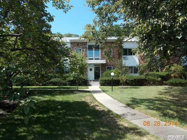 1 of 1 - 200 Lexington Avenue # 9g, Oyster Bay, NY