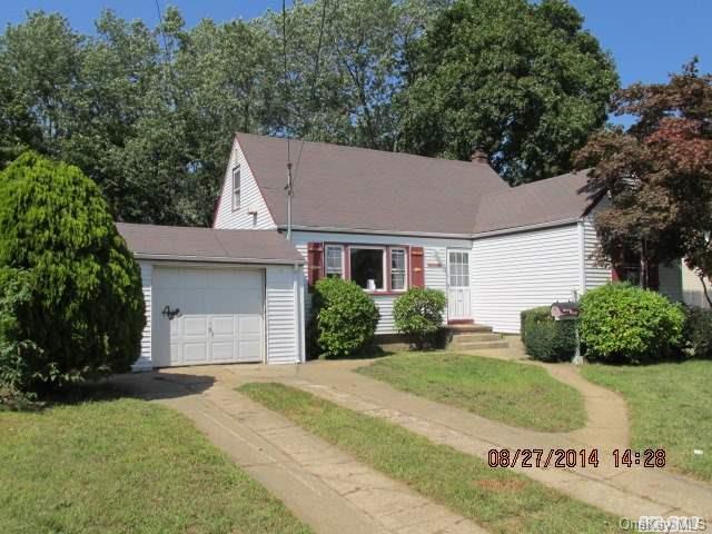 1 of 1 - 547 18th St., West Babylon, NY