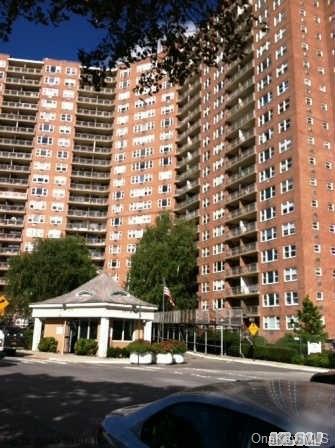 1 of 1 - 5700 Arlington Avenue # 17e, Out Of Area Town, NY