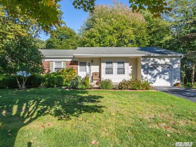 1 of 1 - 5 Eason Drive, Ridge, NY