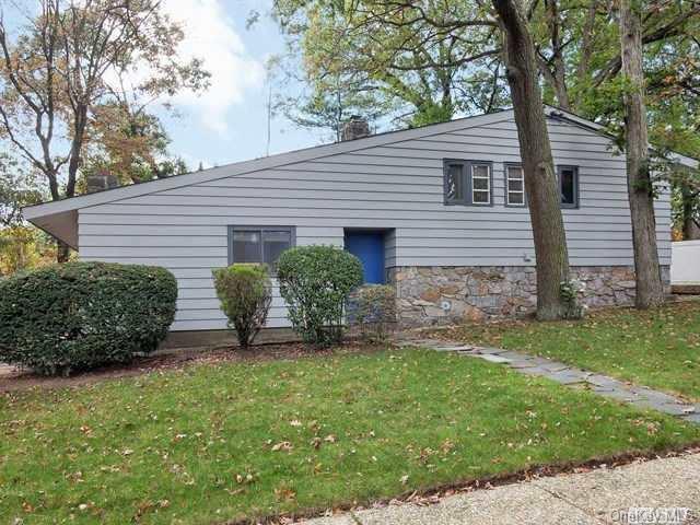 1 of 1 - 1004 Barth Drive, Baldwin, NY