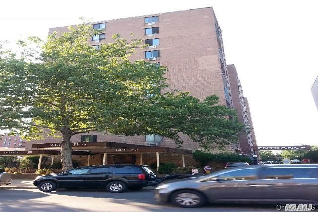 1 of 1 - 144-77 Roosevelt Avenue # 8a, Flushing, NY