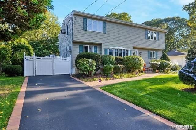 1 of 1 - 124 Smith St., Lake Ronkonkoma, NY