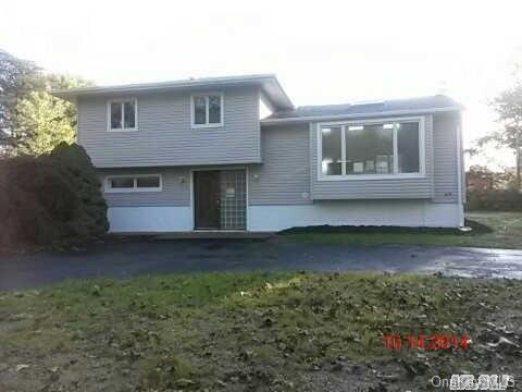 1 of 1 - 6 Hayrick Lane, Commack, NY
