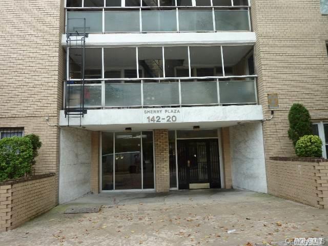 1 of 1 - 142-20 84th Drive # 5c, Briarwood, NY