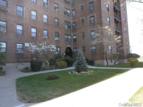 1 of 1 - 138-12 28 Road 1a, Flushing, NY