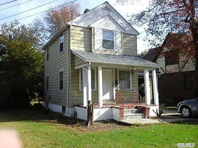 1 of 1 - 42 William St., Malverne, NY