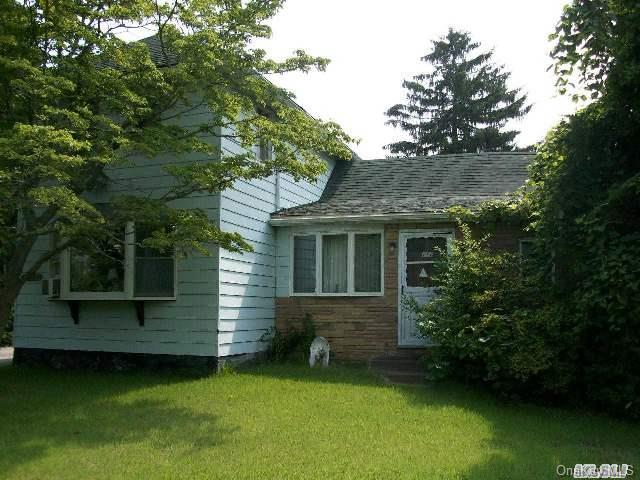 1 of 1 - 111 Chestnut St., Mount Sinai, NY