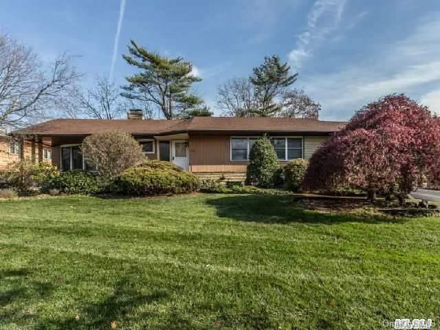 1 of 1 - 2545 Lindenmere Drive, Merrick, NY