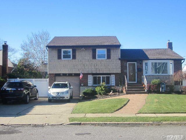 1 of 1 - 638 Berfond Place, East Meadow, NY