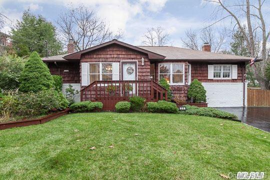 1 of 1 - 36 Hunter Place, Smithtown, NY