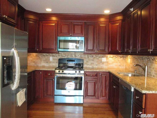 1 of 1 - 608 Carman Avenue # B-7, Westbury, NY