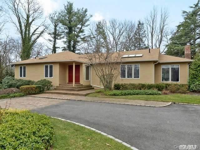 1 of 1 - 5 Fairway Road, Roslyn Harbor, NY
