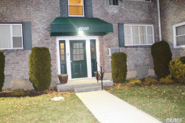 1 of 1 - 1010 Rotkamp St. # 4, Valley Stream, NY