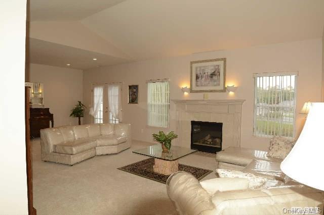 1 of 1 - 528 Highland Court, Moriches, NY