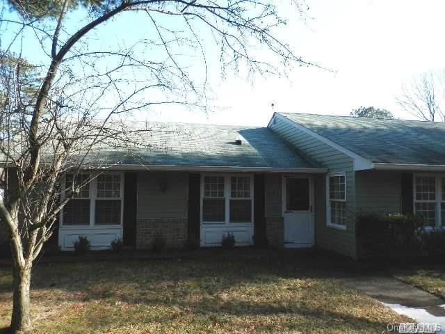 1 of 1 - 352a Woodbridge Drive # 55+, Ridge, NY