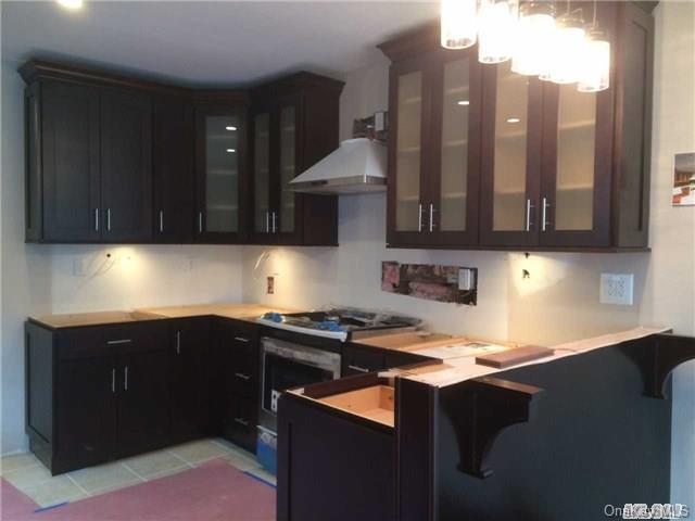 1 of 1 - 127-15 9 Avenue, College Point, NY
