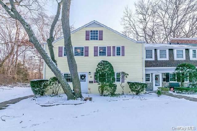 1 of 1 - 1067 Village Drive, Hauppauge, NY