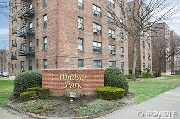 1 of 1 - 73-03 Bell Boulevard # 4o, Bayside, NY