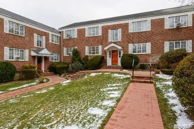 1 of 1 - 42 Nathan Hale Drive # 59a, Huntington, NY