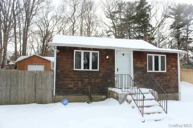 1 of 1 - 8 Albion Road, Rocky Point, NY