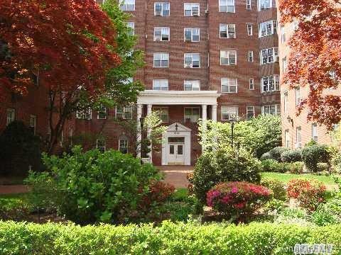 1 of 1 - 76-36 113th St. # 3t, Forest Hills, NY