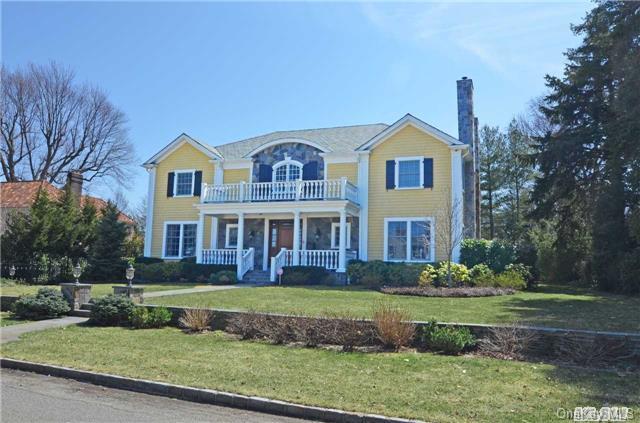 1 of 1 - 42 Westgate Boulevard, Manhasset, NY
