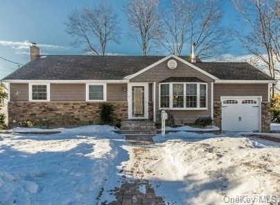 1 of 1 - 1818 Scott Avenue, West Islip, NY