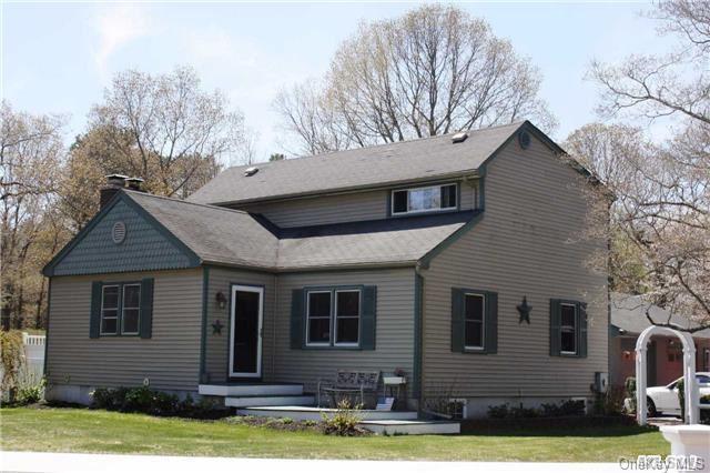 1 of 1 - 42 Petty Lane, Medford, NY