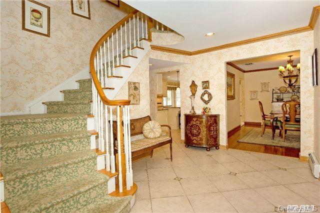 1 of 1 - 34 Candlewood Path, Dix Hills, NY