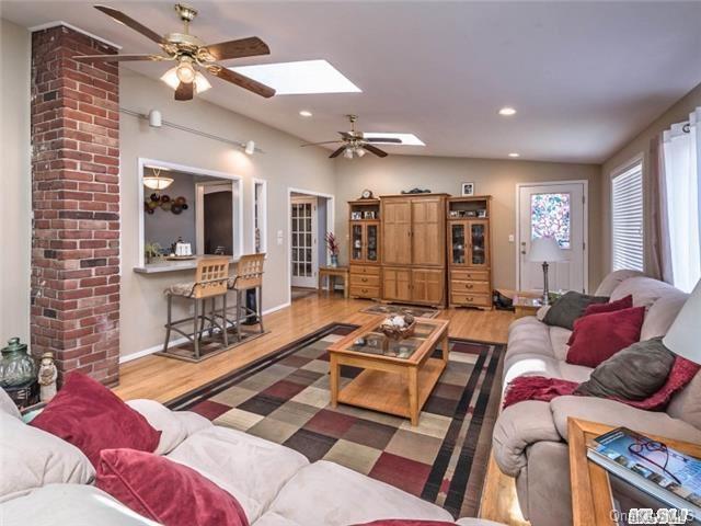 1 of 1 - 1168 Terry Road, Ronkonkoma, NY