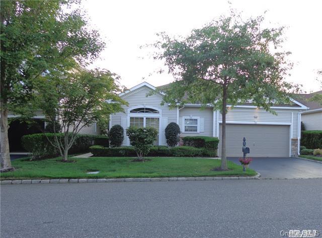 1 of 1 - 110 Hamlet Drive, Mount Sinai, NY