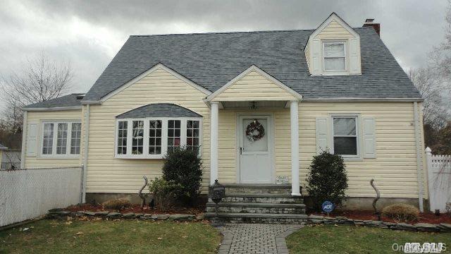 1 of 1 - 78-06 269th St., New Hyde Park, NY