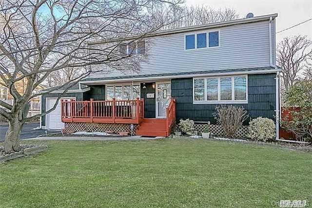 1 of 1 - 10 Barbara Road, Lake Ronkonkoma, NY