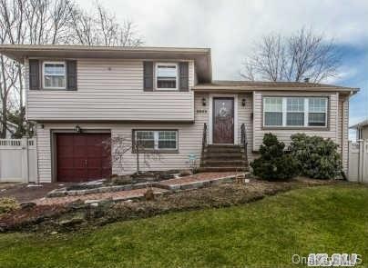 1 of 1 - 2842 Arthur Lane, Wantagh, NY