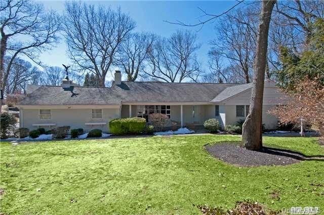 1 of 1 - 28 Estates Place, Dix Hills, NY