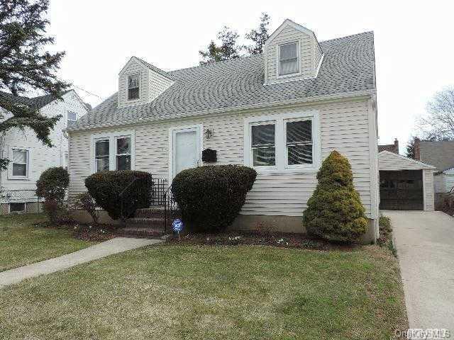1 of 1 - 479 Greengrove Avenue, Uniondale, NY