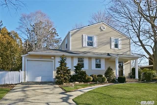 1 of 1 - 188 Peachtree Lane, Roslyn Heights, NY