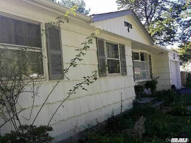 1 of 1 - 4 Glenmore Avenue, Brentwood, NY