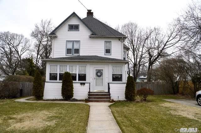 1 of 1 - 555 New York Avenue, Baldwin, NY
