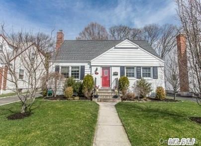 1 of 1 - 16 Larkspur Avenue, North Merrick, NY