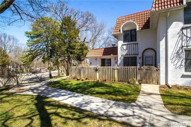 1 of 1 - 335 Clubhouse Court, Coram, NY