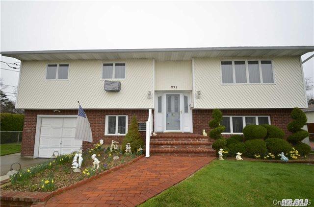 1 of 1 - 271 Delaware Avenue, North Massapequa, NY