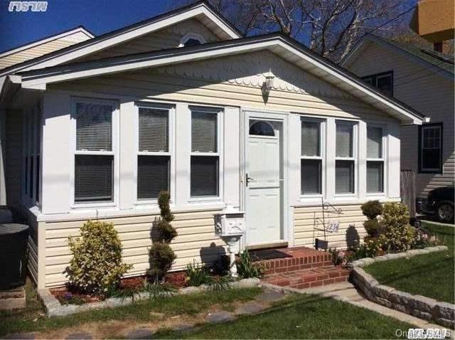 1 of 1 - 234 Travis St., Lindenhurst, NY