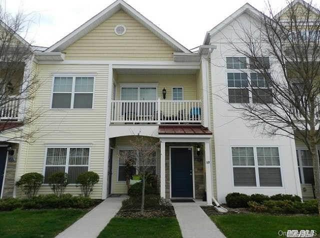 1 of 1 - 17 Lager Lane, Patchogue, NY