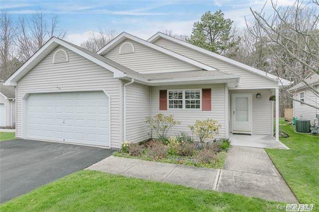 1 of 1 - 4 Greenbriar Court, Middle Island, NY