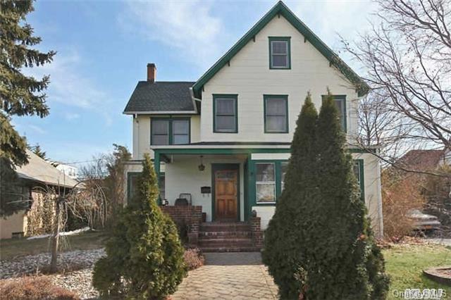 1 of 1 - 21 Crampton Avenue, Great Neck, NY