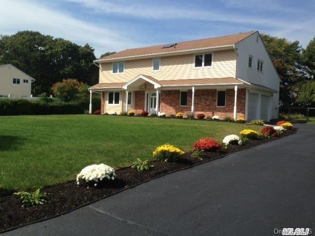 1 of 1 - 30 Wood Sorrell Lane, East Northport, NY