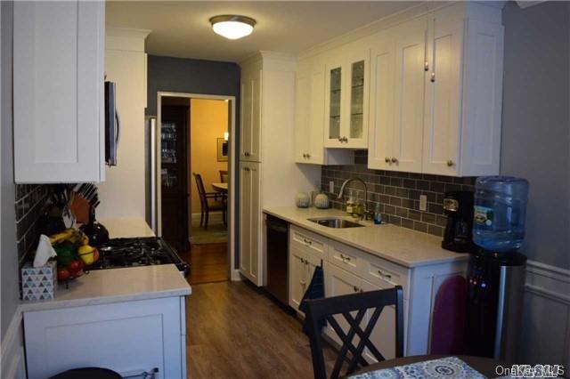 1 of 1 - 530 Dubois Avenue # 14b, Valley Stream, NY
