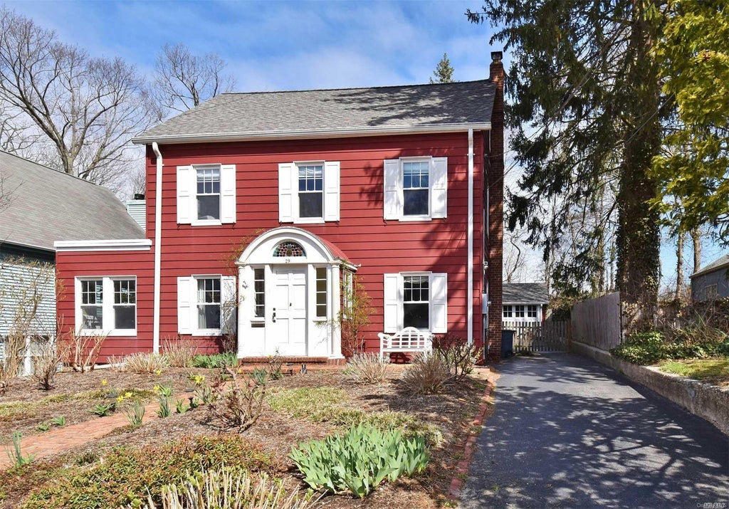 1 of 1 - 29 Washington Place, Northport, NY